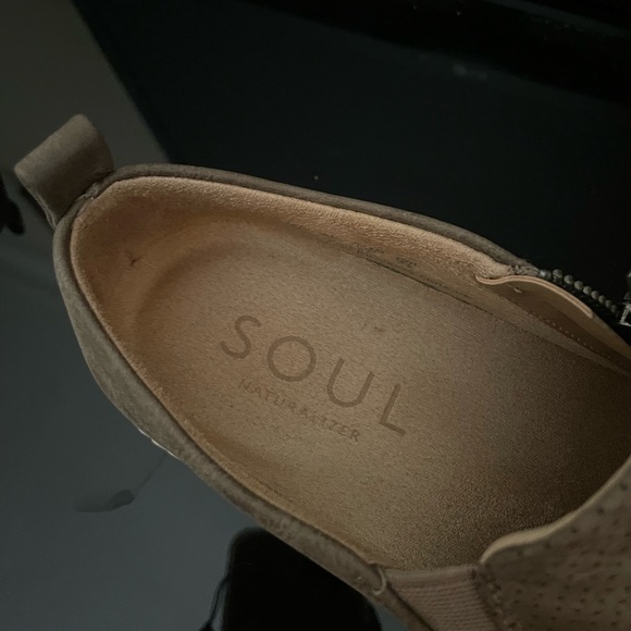 Soul Naturalizer Turner Slip-On - Picture 3 of 5
